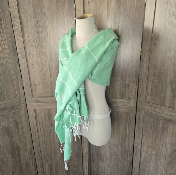 Scarf accessories beach cover - Picture 5 of 5